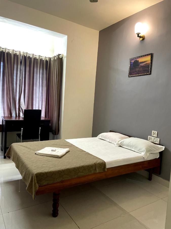 Апартаменти Orkuz Residency Kochi Екстер'єр фото
