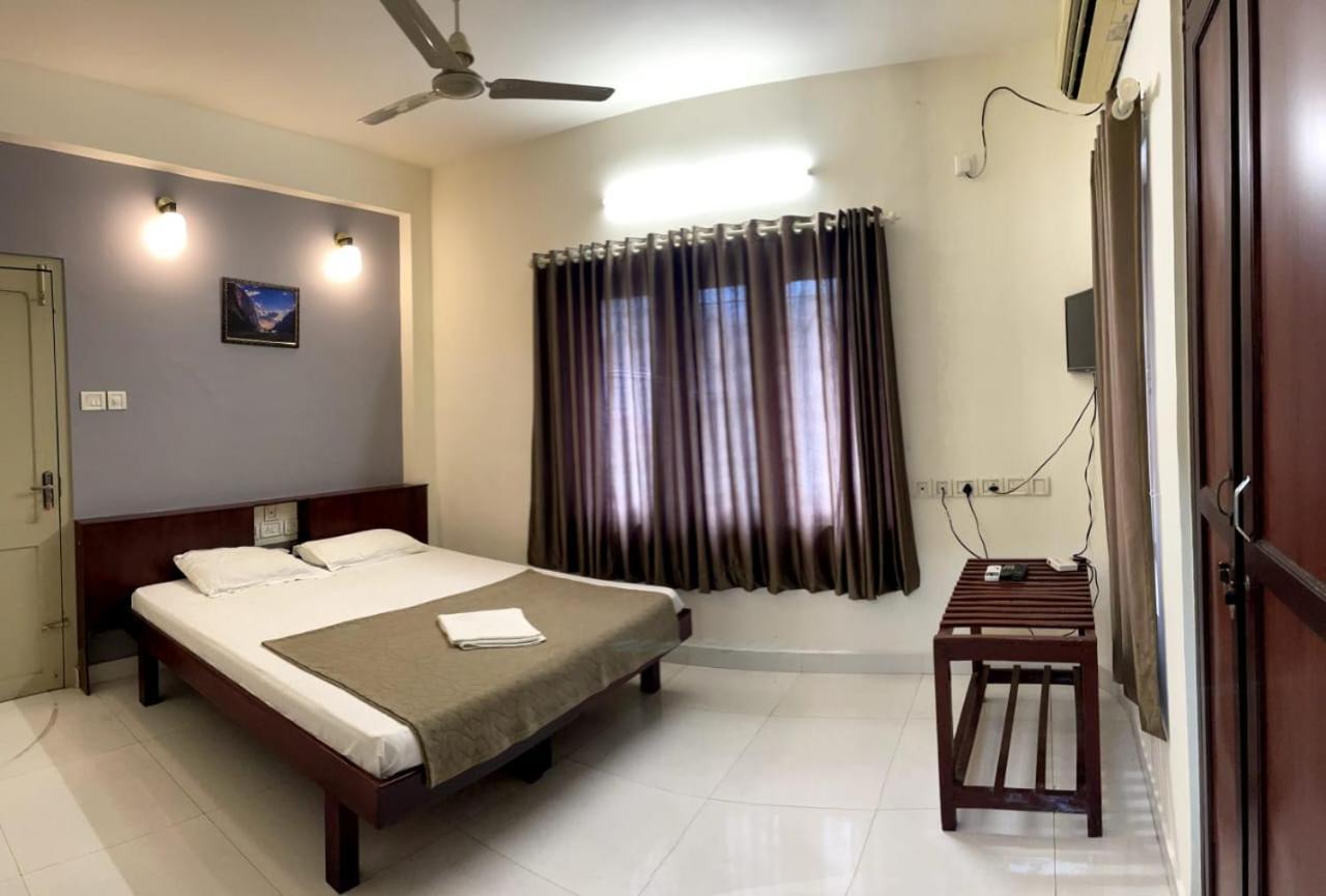 Апартаменти Orkuz Residency Kochi Екстер'єр фото