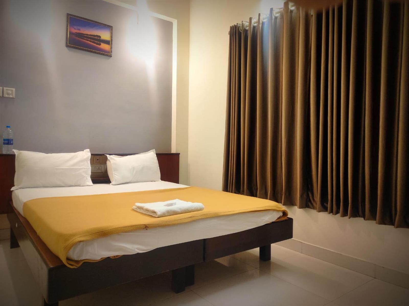 Апартаменти Orkuz Residency Kochi Екстер'єр фото